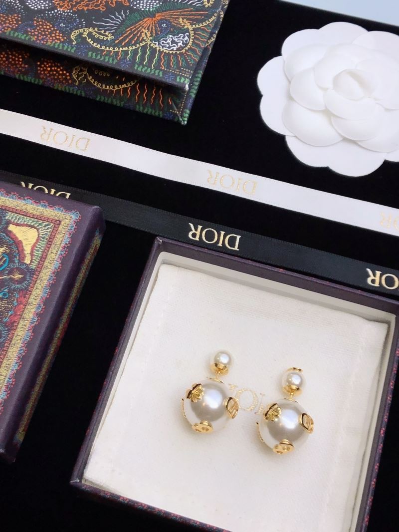ch**an D*or earrings